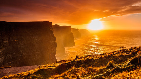 cliffs-of-moher-sunset