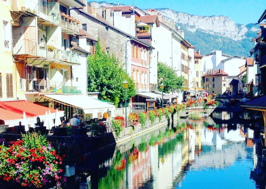 annecy-fairytale-town-france