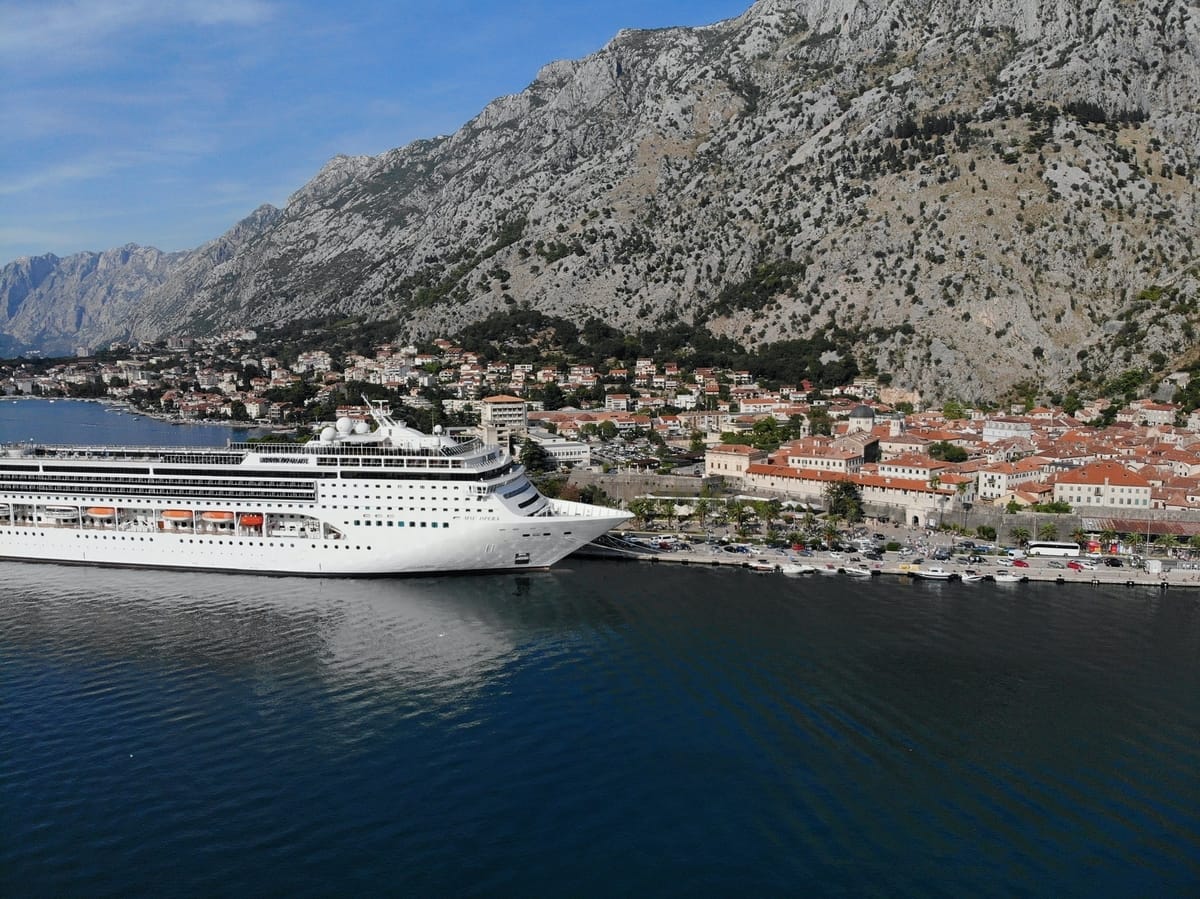 montenegro-cruise-ship